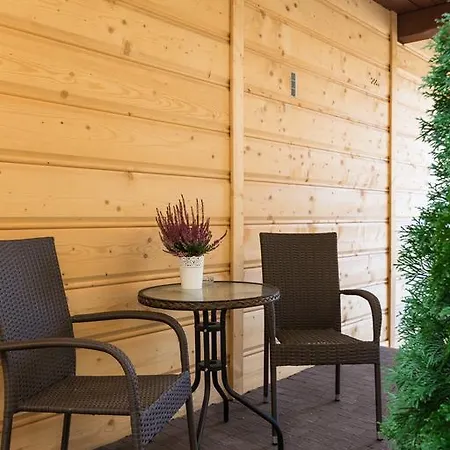 Nowotarska Centrum בית אירוח